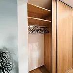 Sparrow Apartmens 3 קושיצה