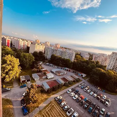Sparrow Apartmens 3 דירה