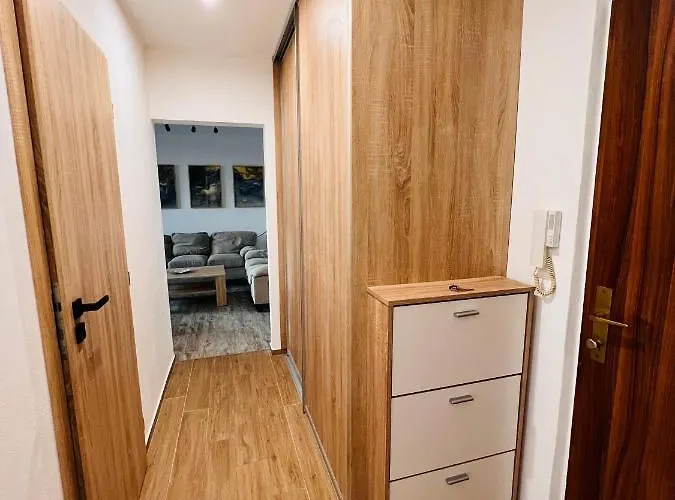 Sparrow Apartmens 3 Appartement Košice